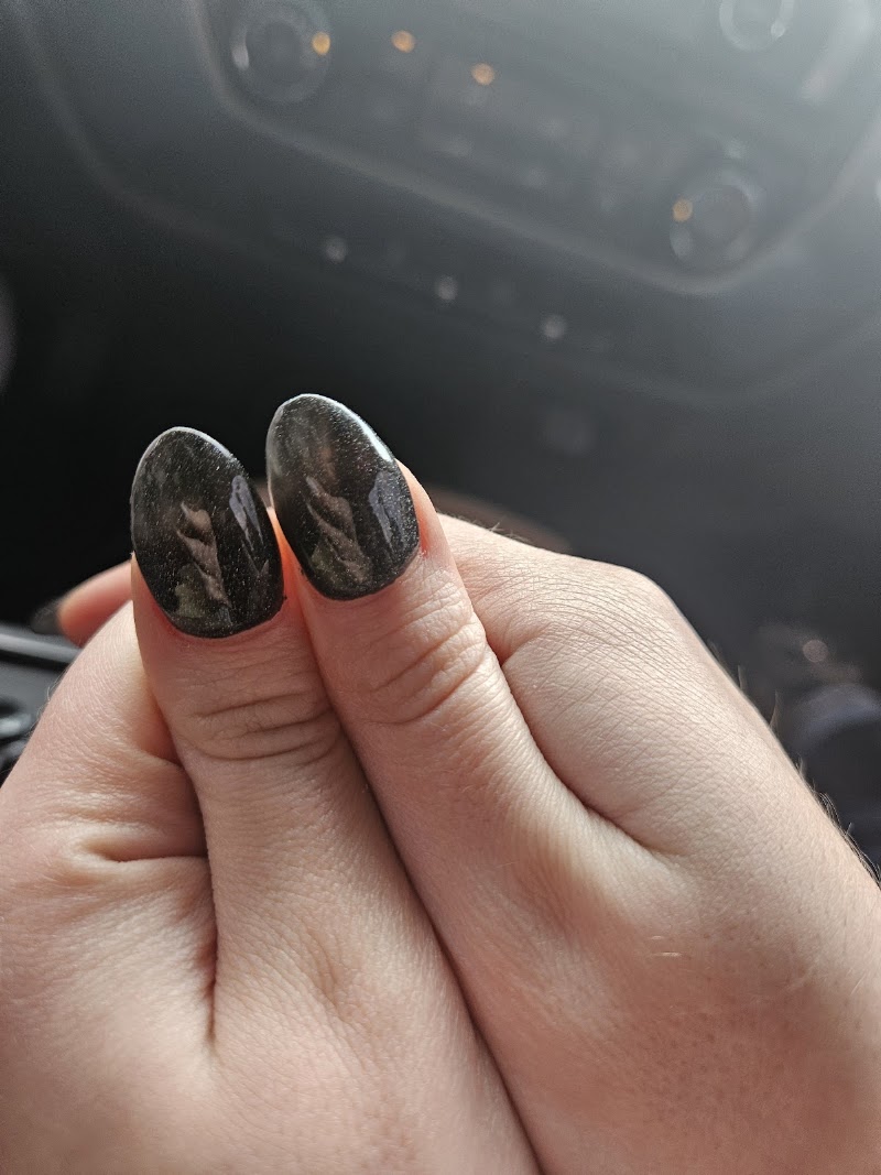 L'amour Nails and Spa
