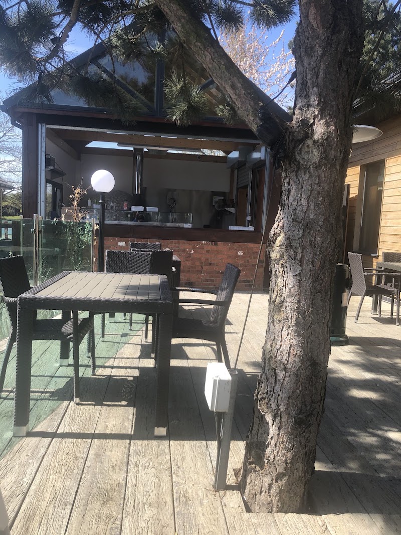 The Lakes Restaurant