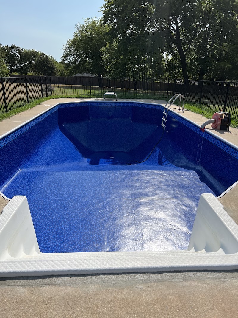 Bowen Pools