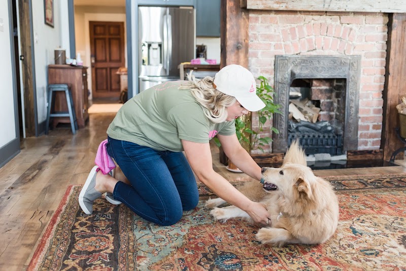 Maid For Muddy Paws, LLC