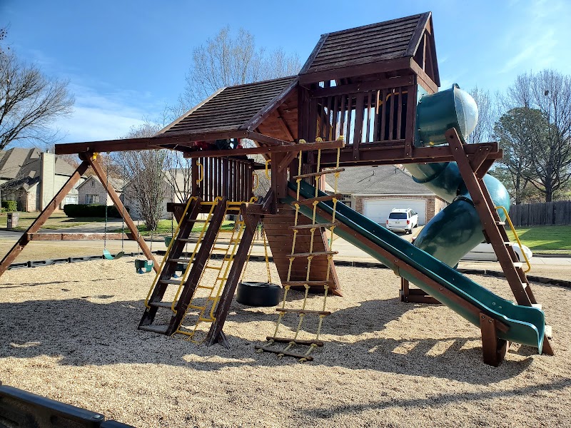 Glade Crossing Park and Gazebo