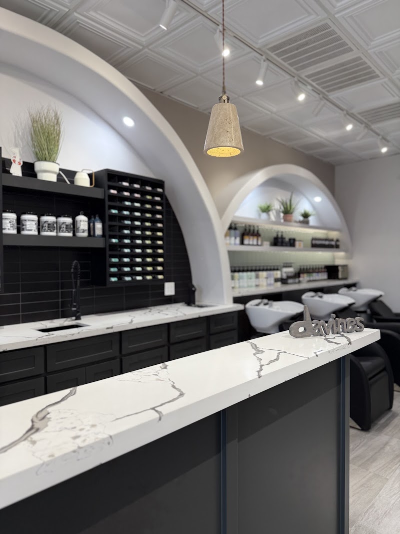 Bronde Blvd Salon - The Woodlands - Magnolia