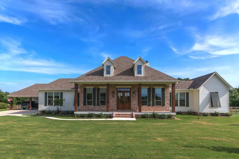 Dreams 2 Reality Custom Homes & Remodeling