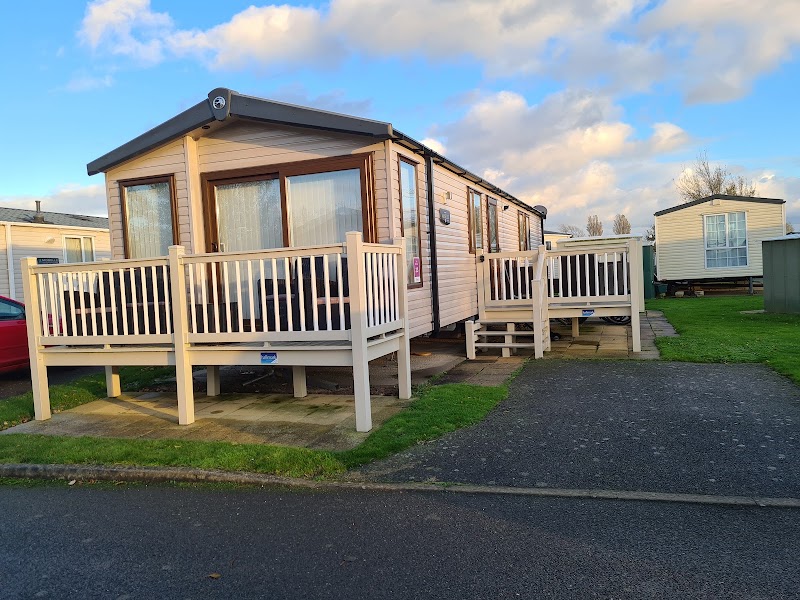 Zoe and Mark's Caravans