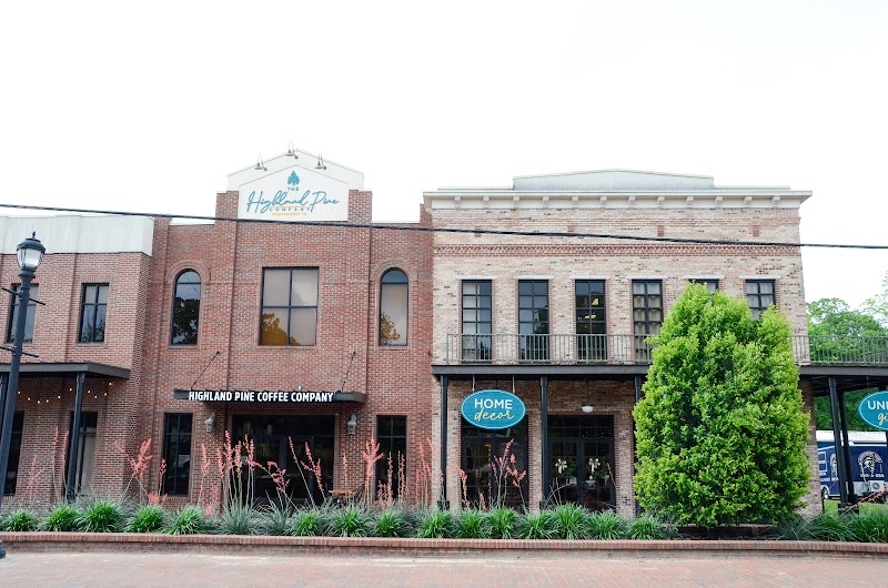 The Highland Pine Company