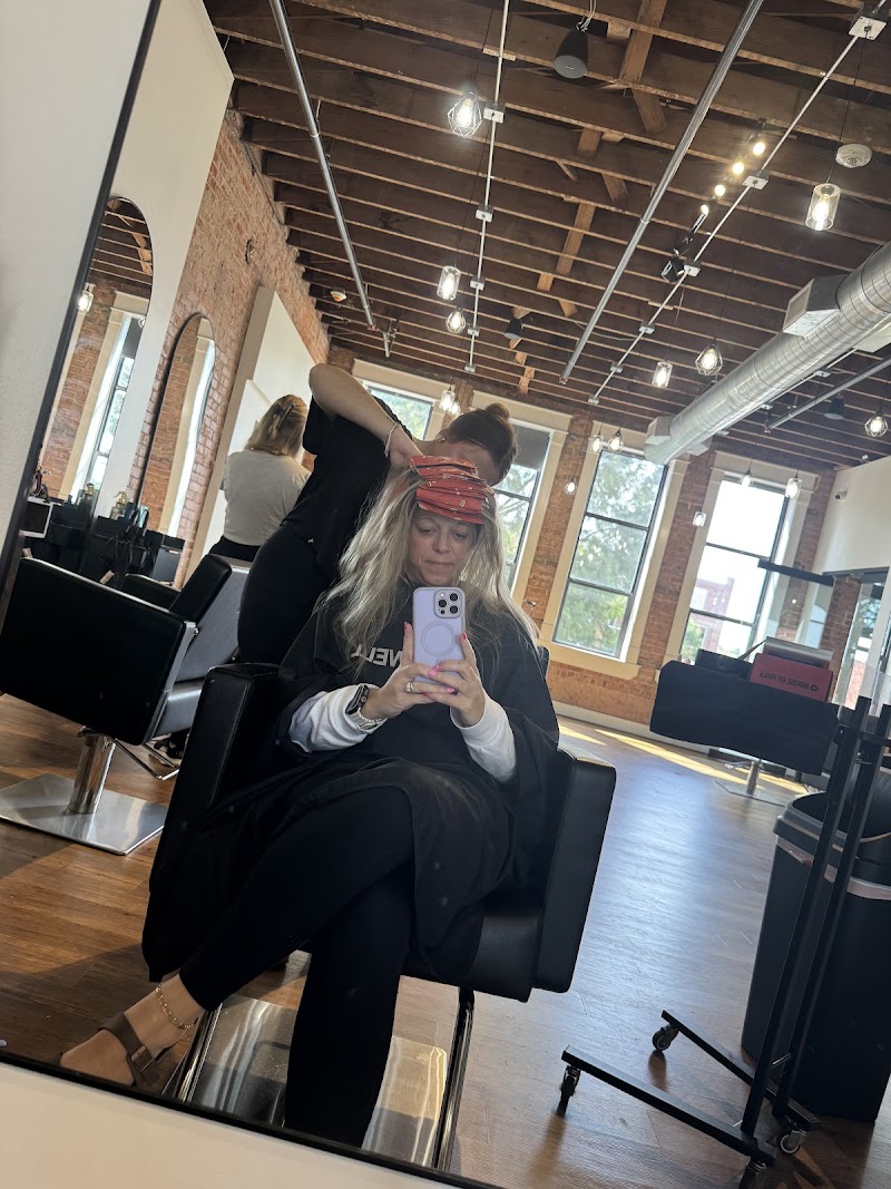 Edit Salon + Company