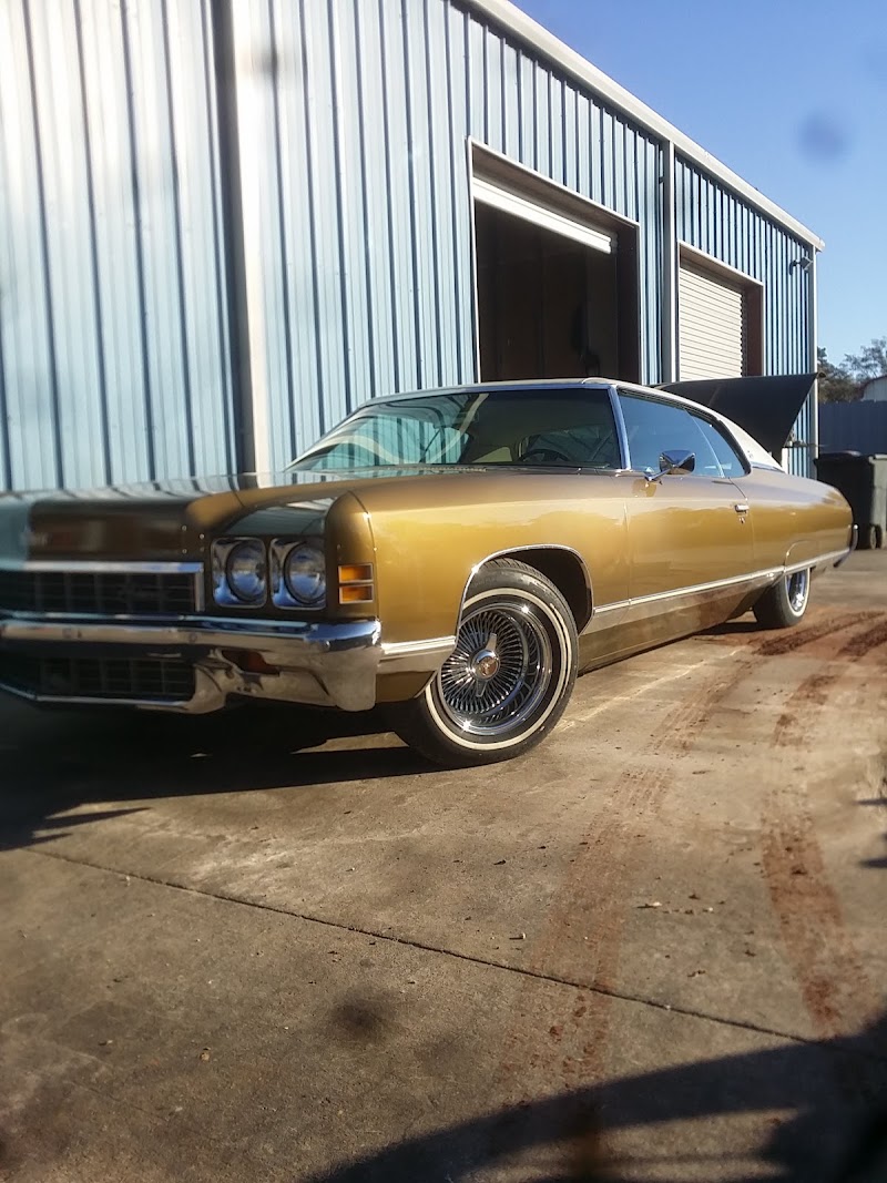 United Customs AutoWork