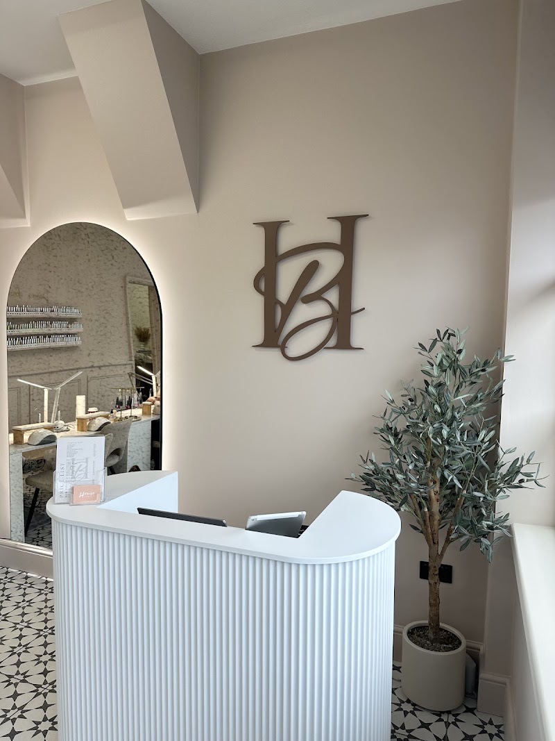 HOUSE OF BEAUTY