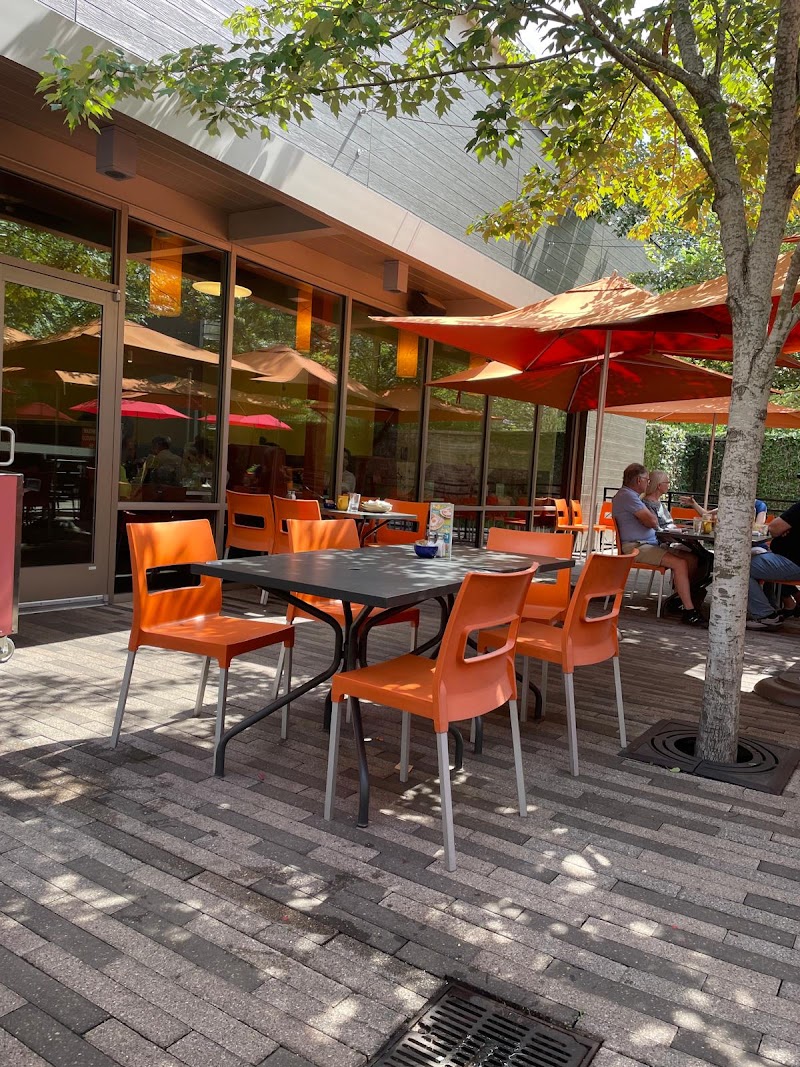 Snooze, an A.M. Eatery