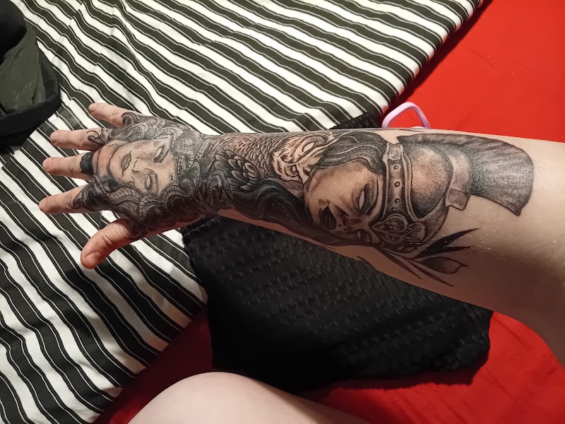 Lucky 13 Tattoo