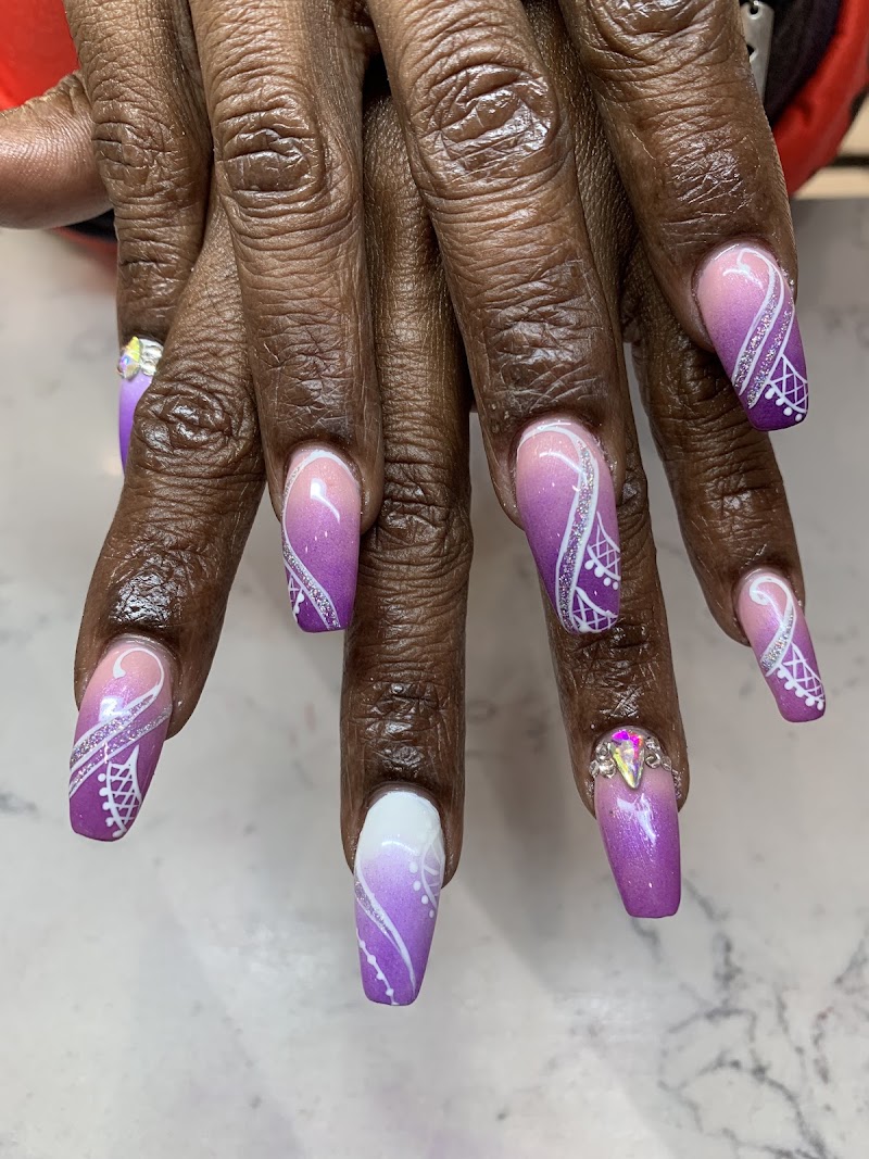 Nails Of Heavenly