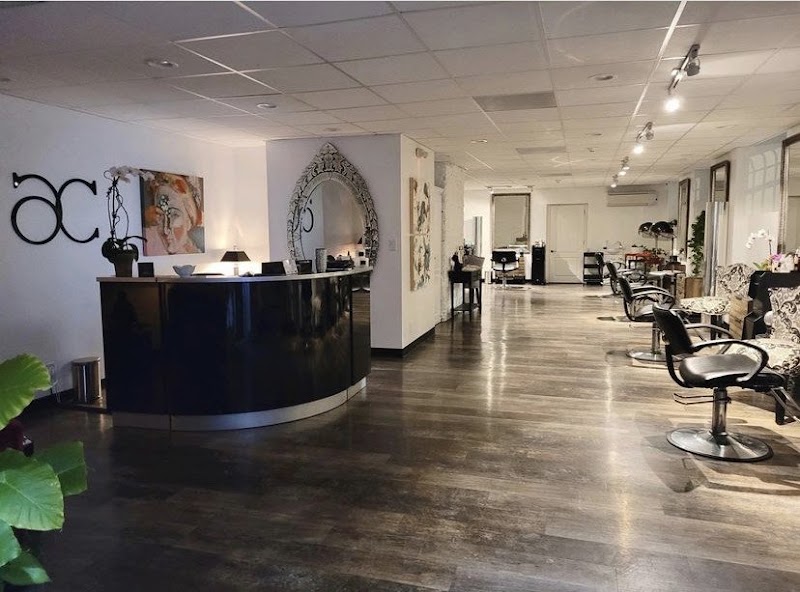Angela Cosmai Salon