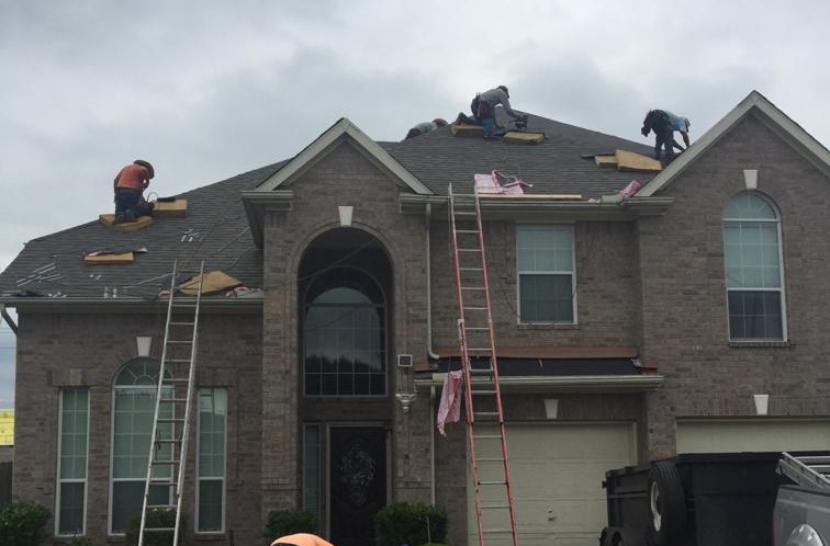 RG Roofs and Siding