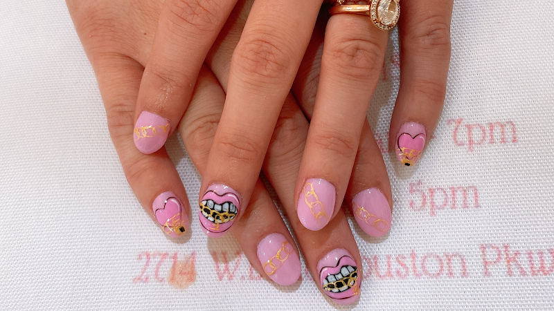 Tipsy Nails Salon In Kingwood Texas