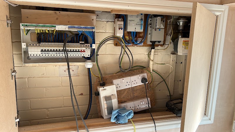 B&R Solar Services Ltd