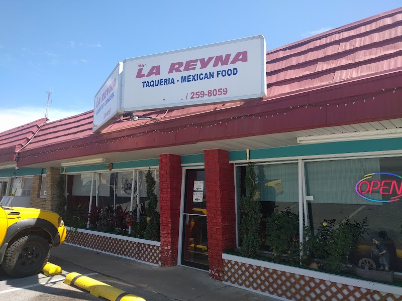 La Reyna Taquería y Abarrotes