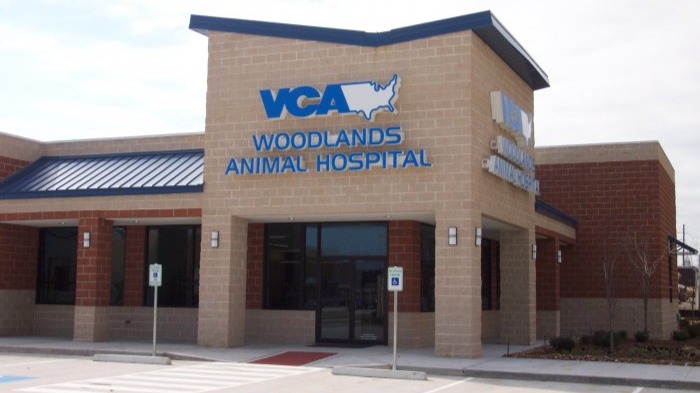 VCA Woodlands Animal Hospital