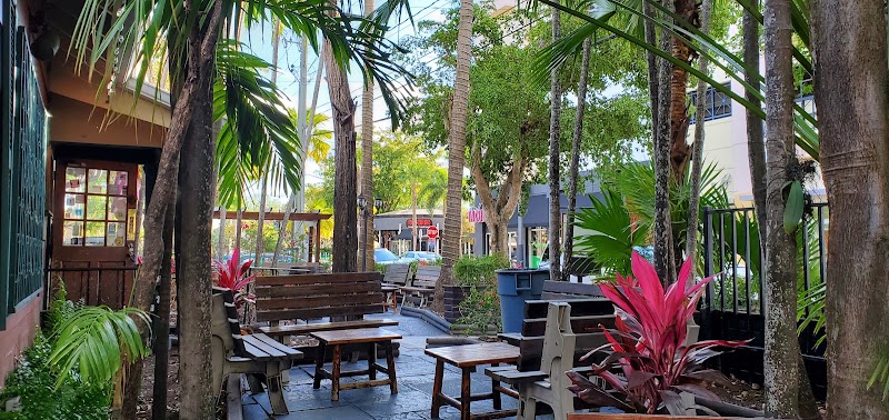 Bougainvillea's Old Florida Tavern