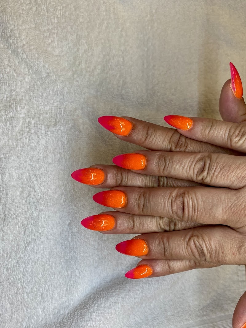 Pro Nails & Spa