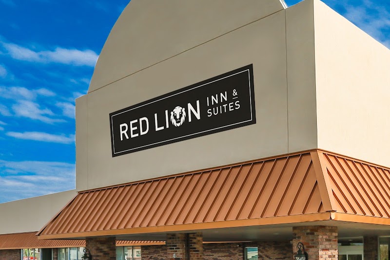 Red Lion Inn & Suites Houston IAH Airport