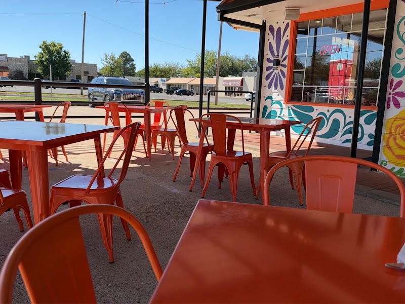 918 maples tacos & cantina BA