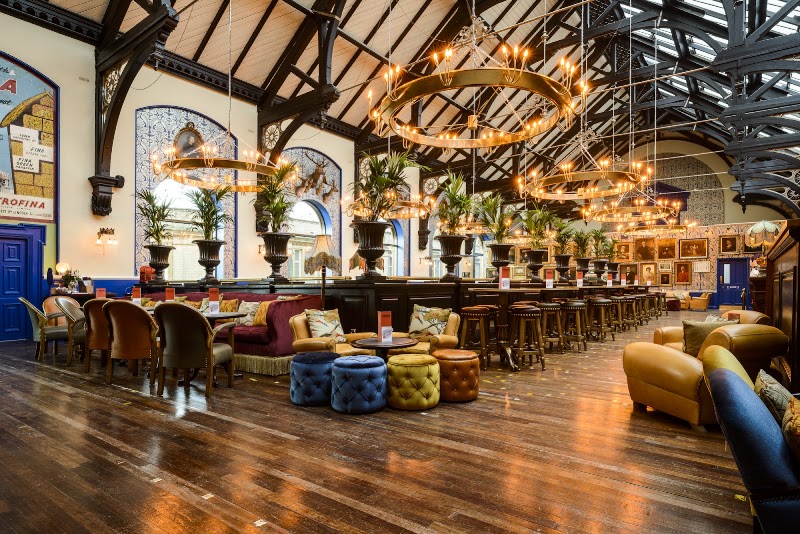 Cosy Club