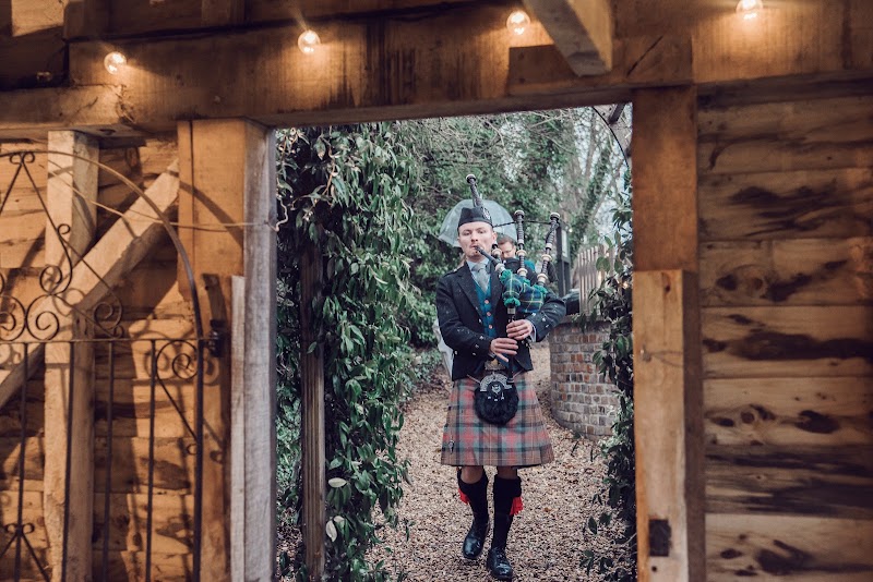 EdFiddy-TheBagpiper
