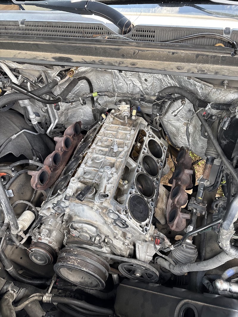 Mobile auto and diesel repair