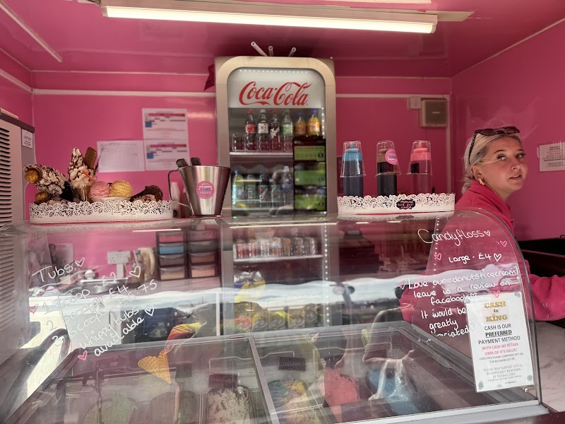 Mrs M's Ice Cream & Donut Parlour