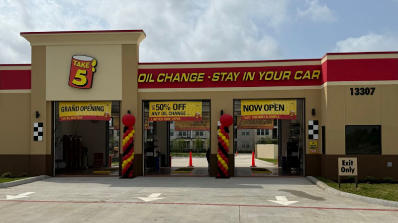 Take 5 Oil Change