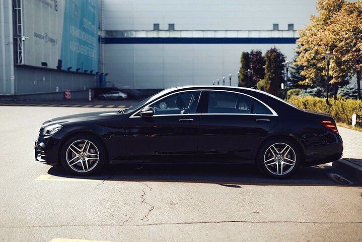 Local Taxis In Leicester (Airport Transfers Service)
