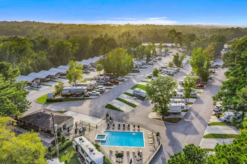 Majestic Pines RV Resort