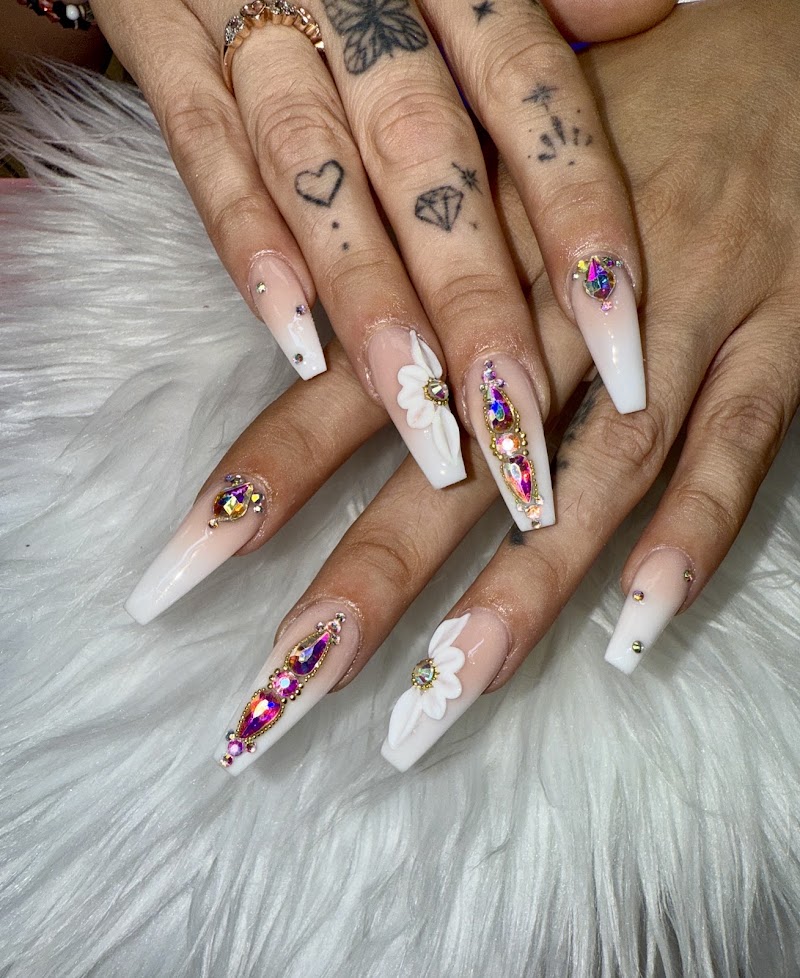Humble Nails