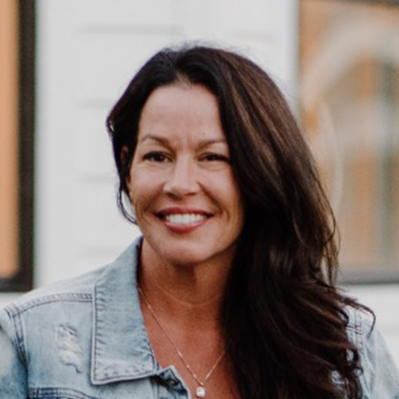 Alli Hayes, Chinowth & Cohen, Realtors