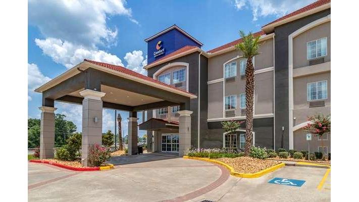 Comfort Inn & Suites Cleveland TX