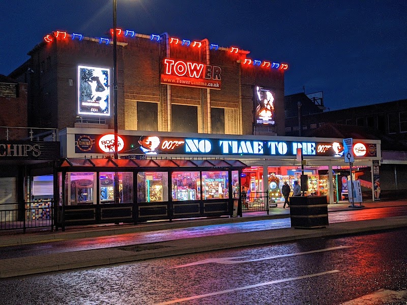 Tower Cinema / Arcade