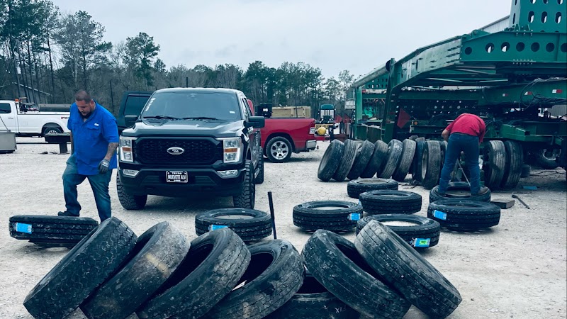 Vals Tire And Mechanical llc