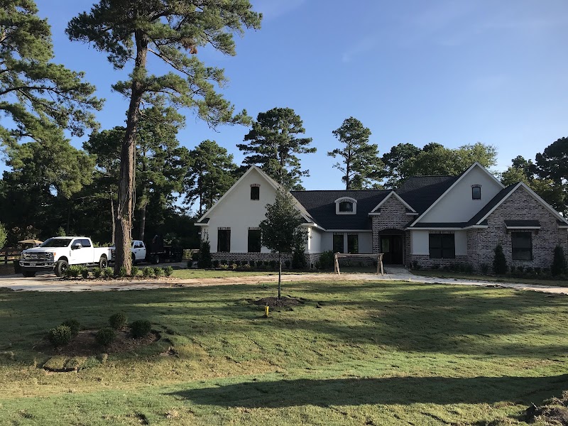 M & D Roofing
