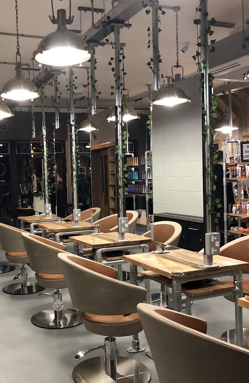 Harvey Luke Hairdressers (Oakwood)