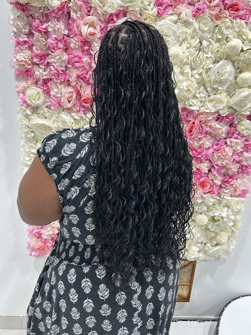 Blessing Braiding & Boutique
