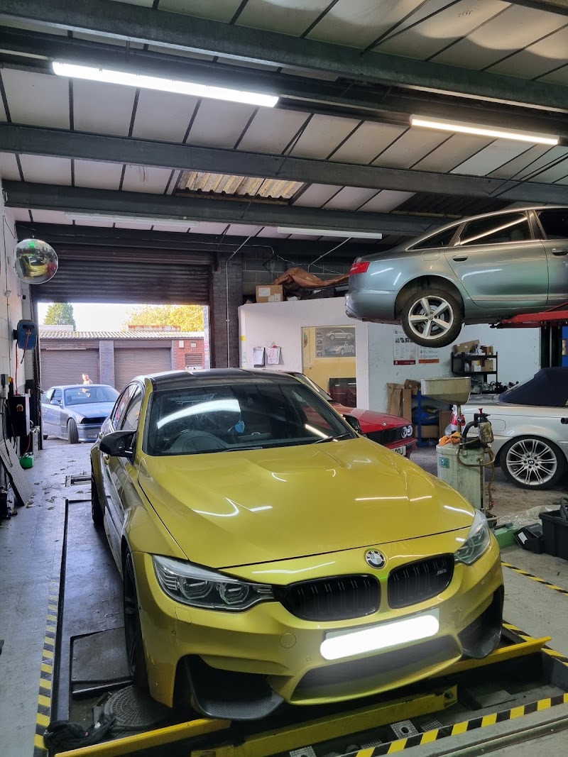 ARIVA GARAGE
