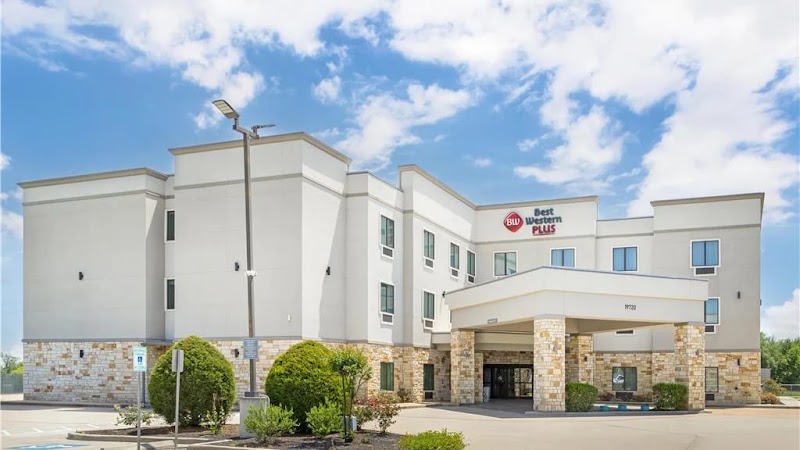 Best Western Plus Waller Hotel