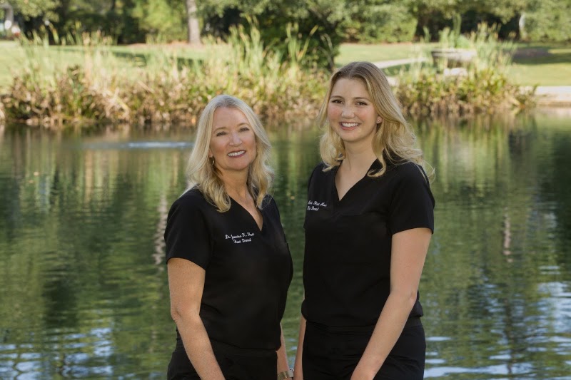 Huet Dental - Jennine K Huet, DDS and Annie Huet Moss, DDS