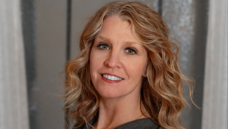 Brandy Few - Realtor - Realty ONE Group Dreamers
