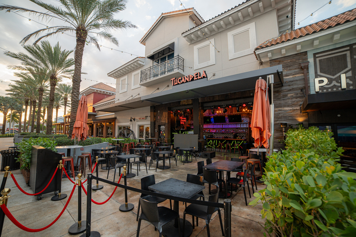Tucandela Bar Kendall