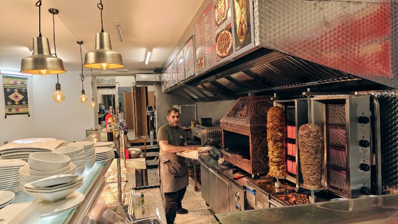 Mixor Shawarma & Kebab