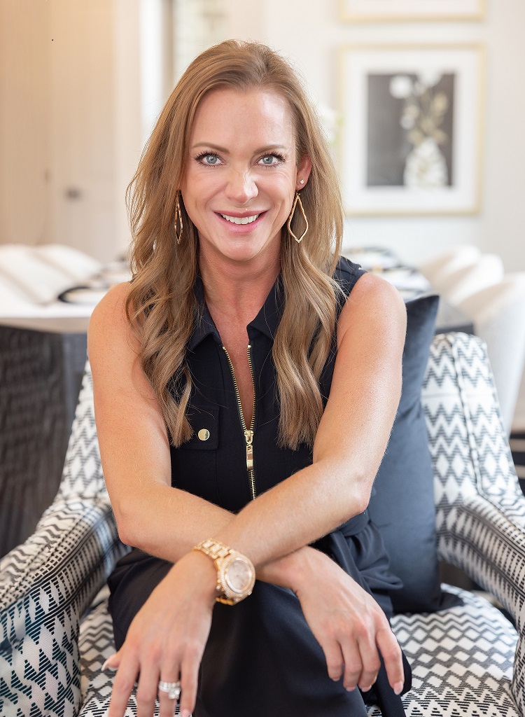 Victoria Callander-Broker Associate