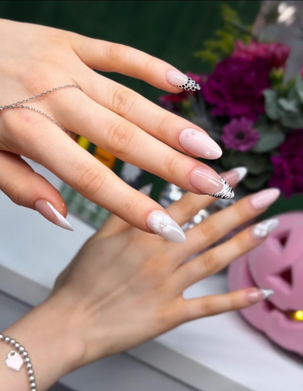 Luv Nails Salon