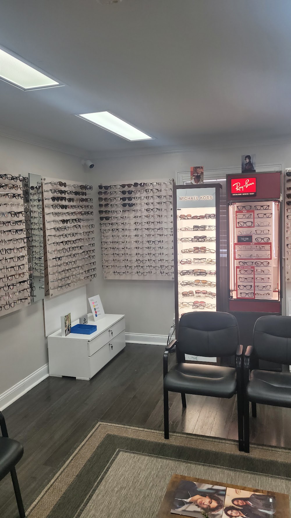 XAVIER EYECARE