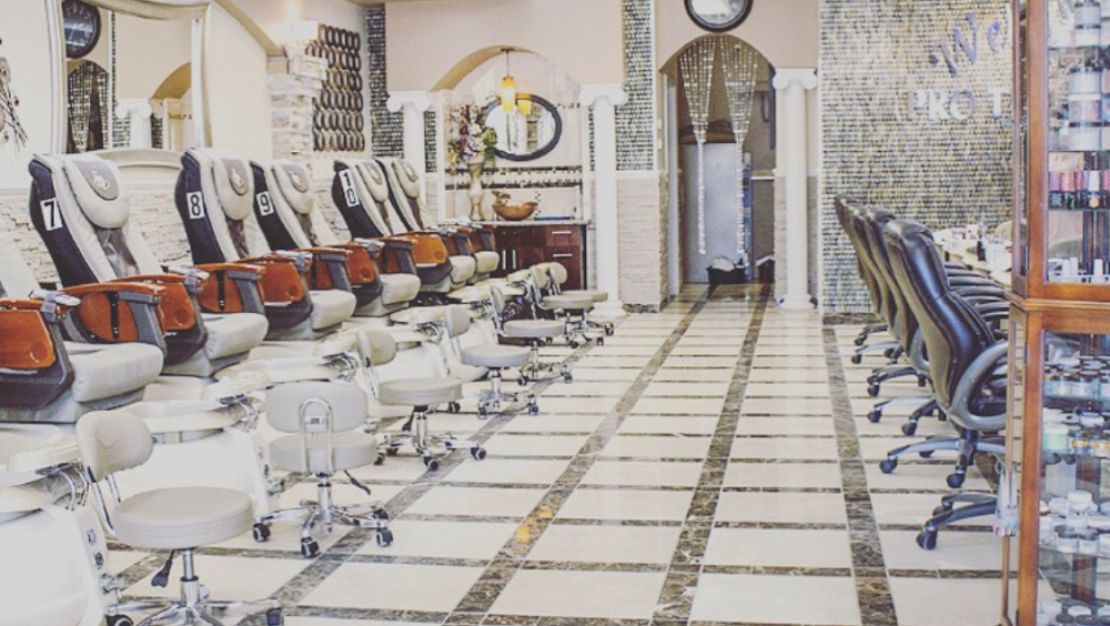 Pro Top Nails & Spa
